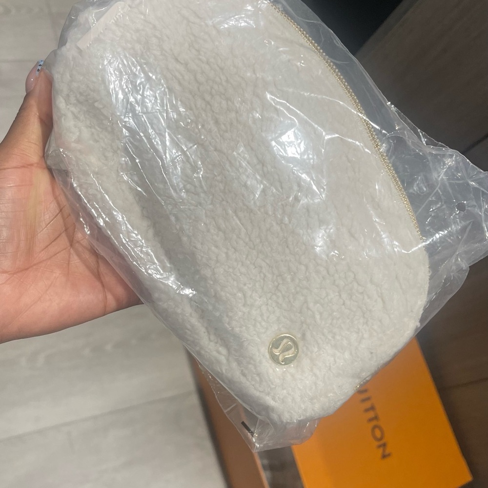 Lululemon Cream Sherpa Pouch
